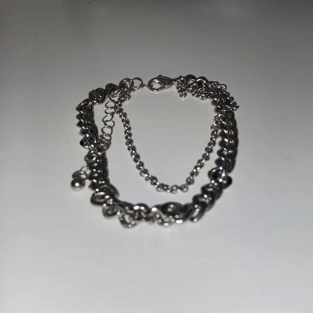 4 PACK of silver bracelets - Picture 4 of 5